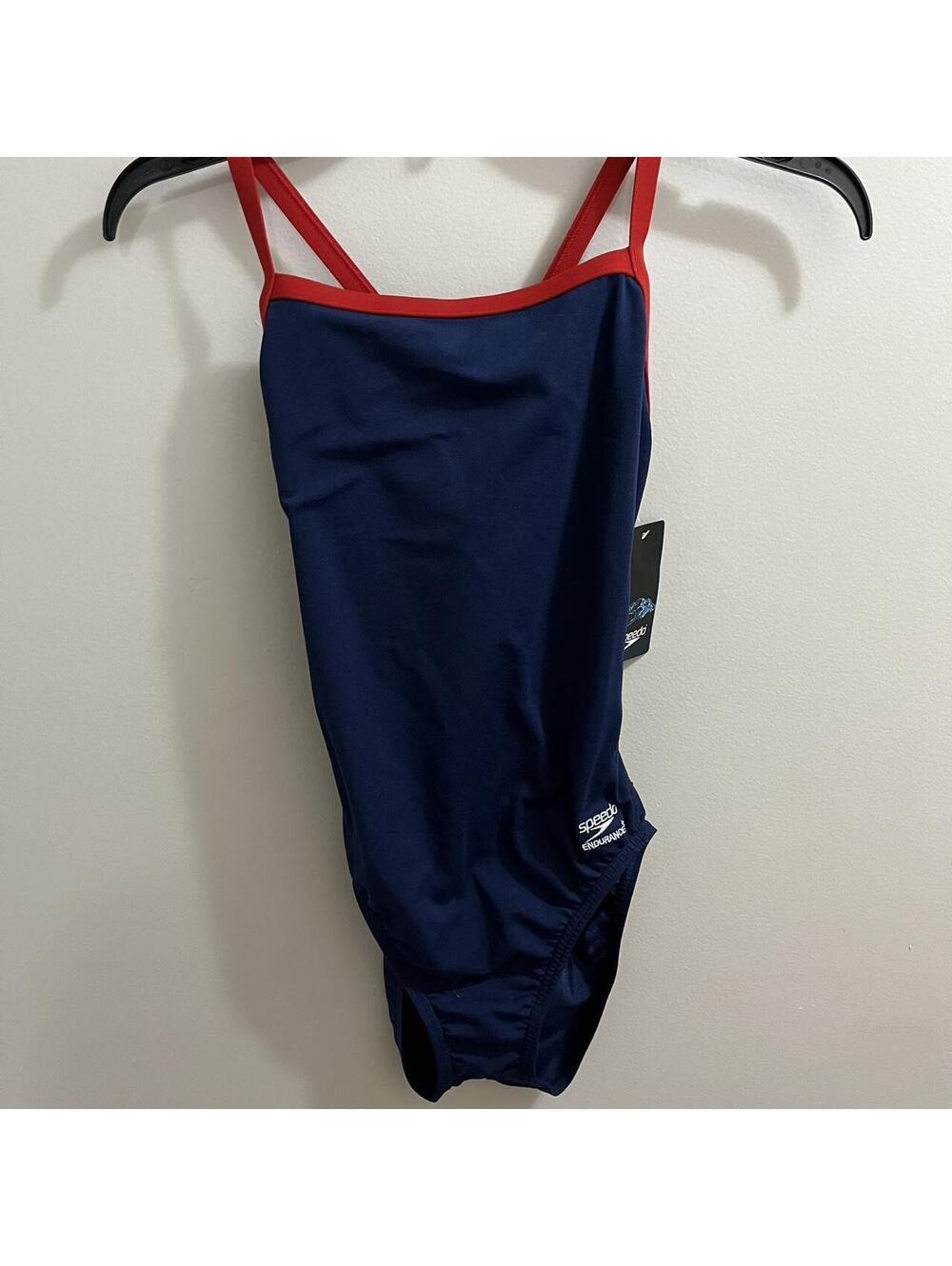 Speedo navy blue one piece swimsuit. Sz: 8/34 MRSP $69 #swimwear #athletic